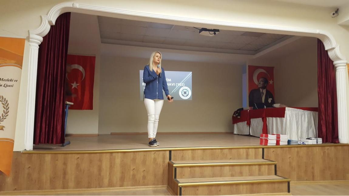 Aydın Üniversitesi Üniversite Sınavı Bilgilendirme Semineri